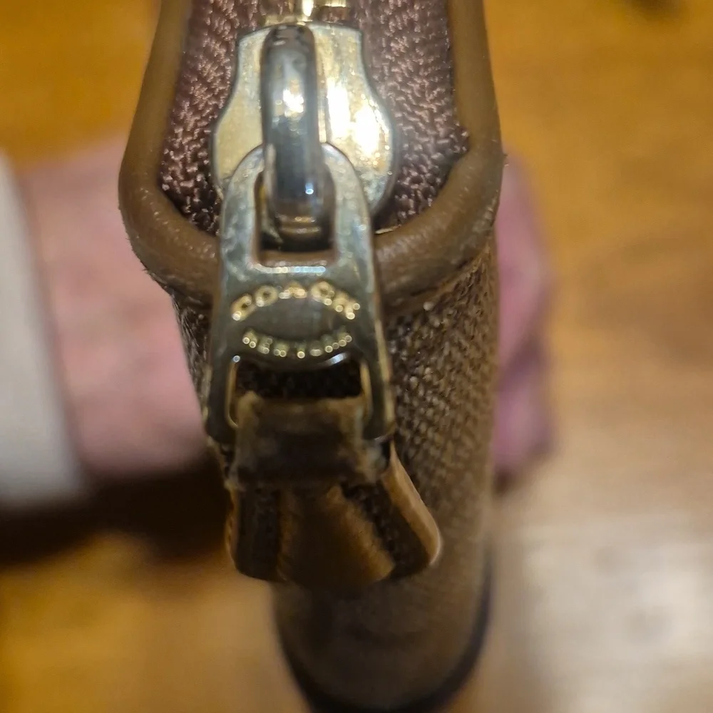 Coach Brown and Tan Wallet - Picture 11 of 11